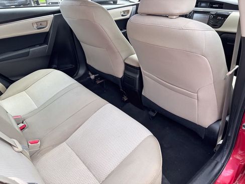 Used 2016 Toyota Corolla LE image 31