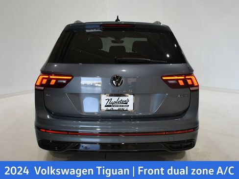 Used 2024 Volkswagen Tiguan SE R-Line image 5