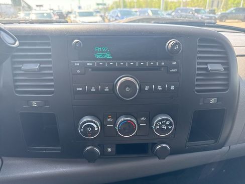 Used 2011 Chevrolet Silverado 1500 LS AWD/4WD image 23