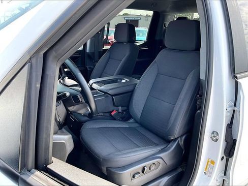 Used 2023 Chevrolet Silverado 1500 LT AWD/4WD image 10