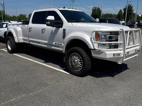 Used 2019 Ford F450 Limited w/ FX4 Off-Road Package AWD/4WD image 5