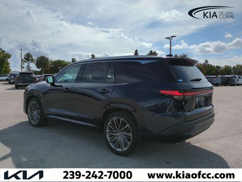 Used 2024 Lexus TX 350 AWD image 7