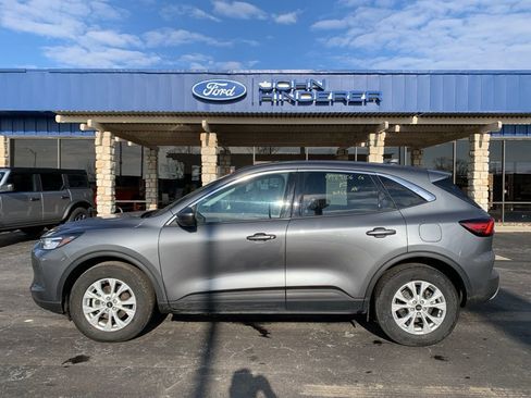 Used 2023 Ford Escape Active w/ Tech Pack #2 image 6