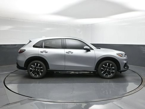 New 2026 Honda HR-V LX image 11