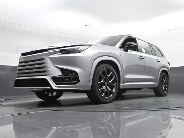 New 2026 Lexus TX 500h AWD image 11