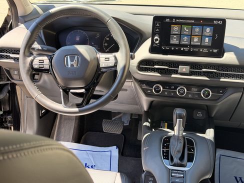 Used 2024 Honda HR-V EX-L image 19