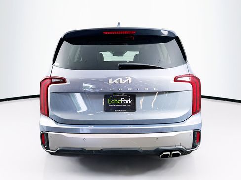 Used 2025 Kia Telluride S FWD image 7