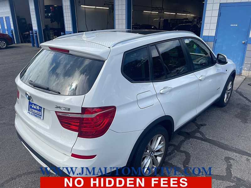 Used 2017 BMW X3 xDrive28i AWD/4WD image 4