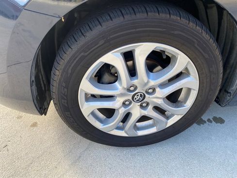 Used 2017 Toyota Yaris iA FWD image 22