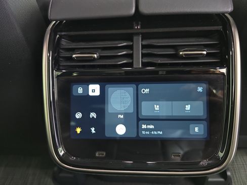 Used 2023 Rivian R1S Adventure AWD/4WD image 30