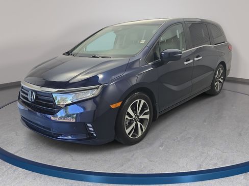 Certified 2023 Honda Odyssey Touring image 1