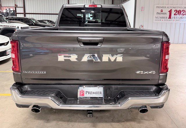 Used 2026 RAM 1500 Laramie AWD/4WD image 4