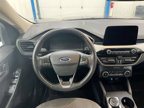 Used 2020 Ford Escape SE Sport FWD image 11