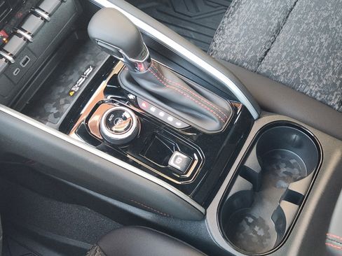 New 2026 Chevrolet Colorado Z71 image 16