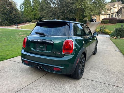 Used 2016 MINI Cooper S FWD image 9