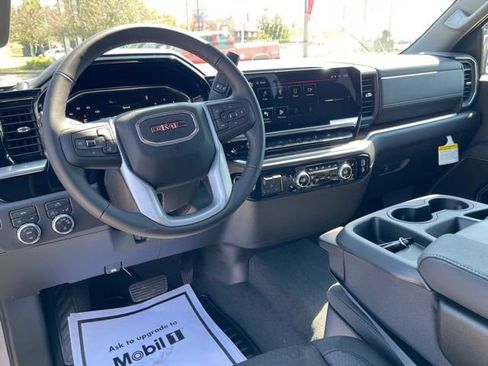 New 2026 GMC Sierra 1500 SLE AWD/4WD image 12