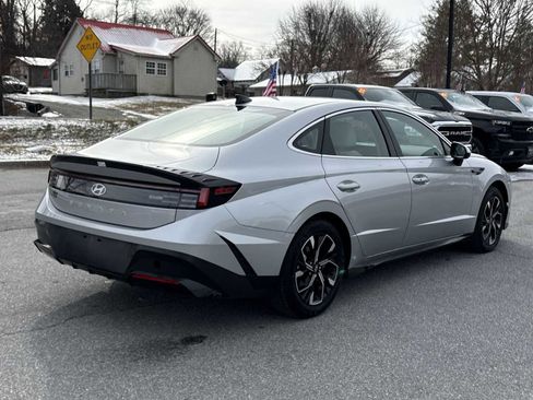 Used 2025 Hyundai Sonata SEL FWD image 8