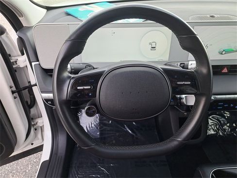 Used 2023 Hyundai Ioniq 5 SE image 19
