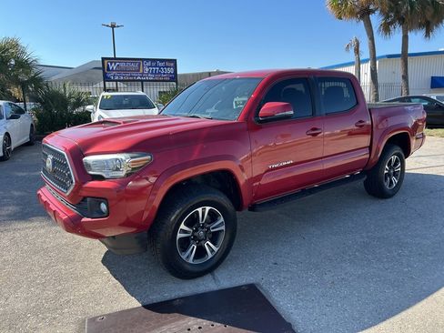Used 2019 Toyota Tacoma SR5 image 7