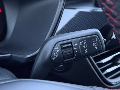 Used 2024 Ford Escape ST-Line Select AWD/4WD image 31