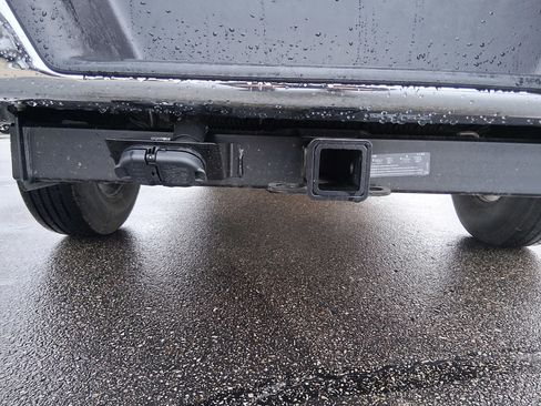 New 2025 GMC Savana 3500 w/ Driver Convenience Package image 10