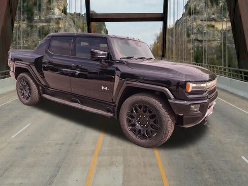 New 2026 GMC Hummer EV 4x4 Crew Cab image 1