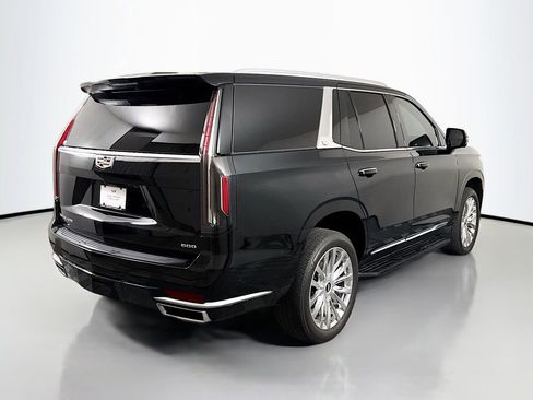 Used 2023 Cadillac Escalade Premium Luxury image 7