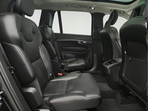 Used 2020 Volvo XC90 T6 Momentum w/ Protection Package Premier AWD/4WD image 33