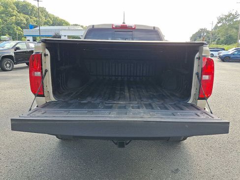 Used 2022 Chevrolet Colorado ZR2 AWD/4WD image 28