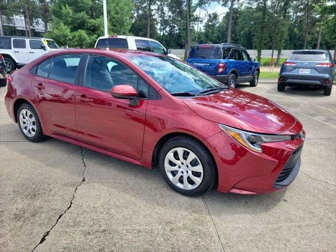 Certified 2024 Toyota Corolla LE FWD image 10
