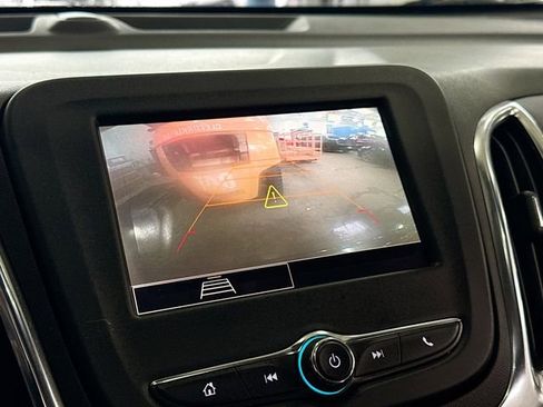 Used 2023 Chevrolet Equinox LT image 14