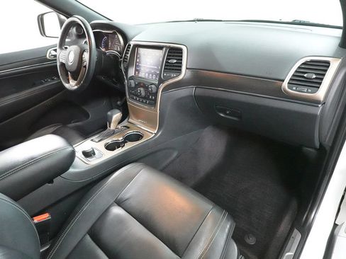 Used 2016 Jeep Grand Cherokee Limited AWD/4WD image 37