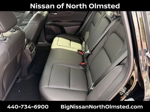 New 2026 Nissan Murano SV AWD/4WD image 17