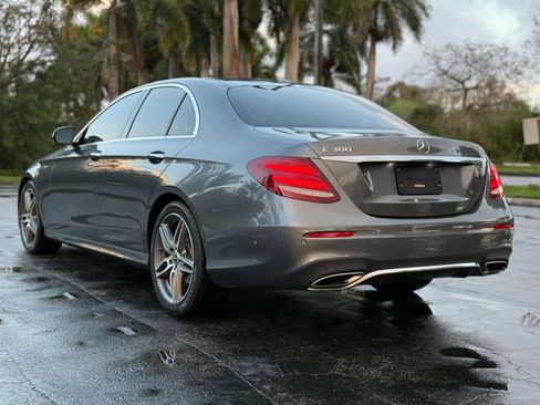 Used 2018 Mercedes-Benz E 300 image 8