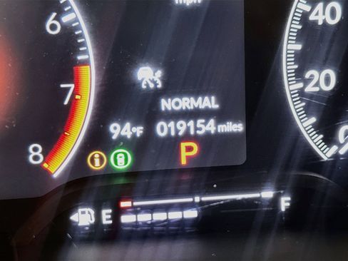 Used 2025 Honda Civic Sport image 19