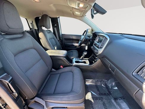 Used 2022 Chevrolet Colorado LT w/ LT Convenience Package image 27