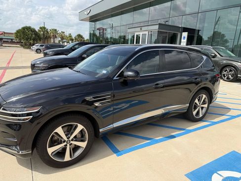 Used 2021 Genesis GV80 3.5T w/ Advanced Package 06 AWD/4WD image 3
