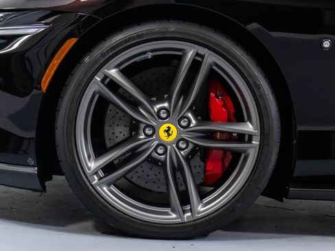 Certified 2024 Ferrari Roma Spider RWD image 63