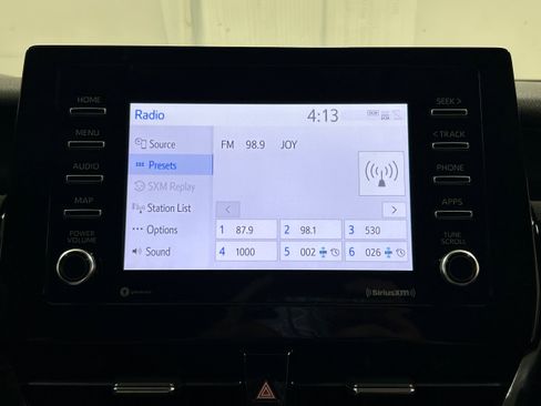 Used 2022 Toyota Camry SE AWD/4WD image 5