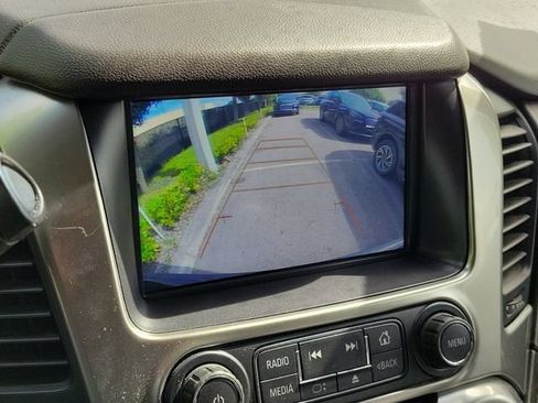 Used 2019 Chevrolet Tahoe LT AWD/4WD image 26