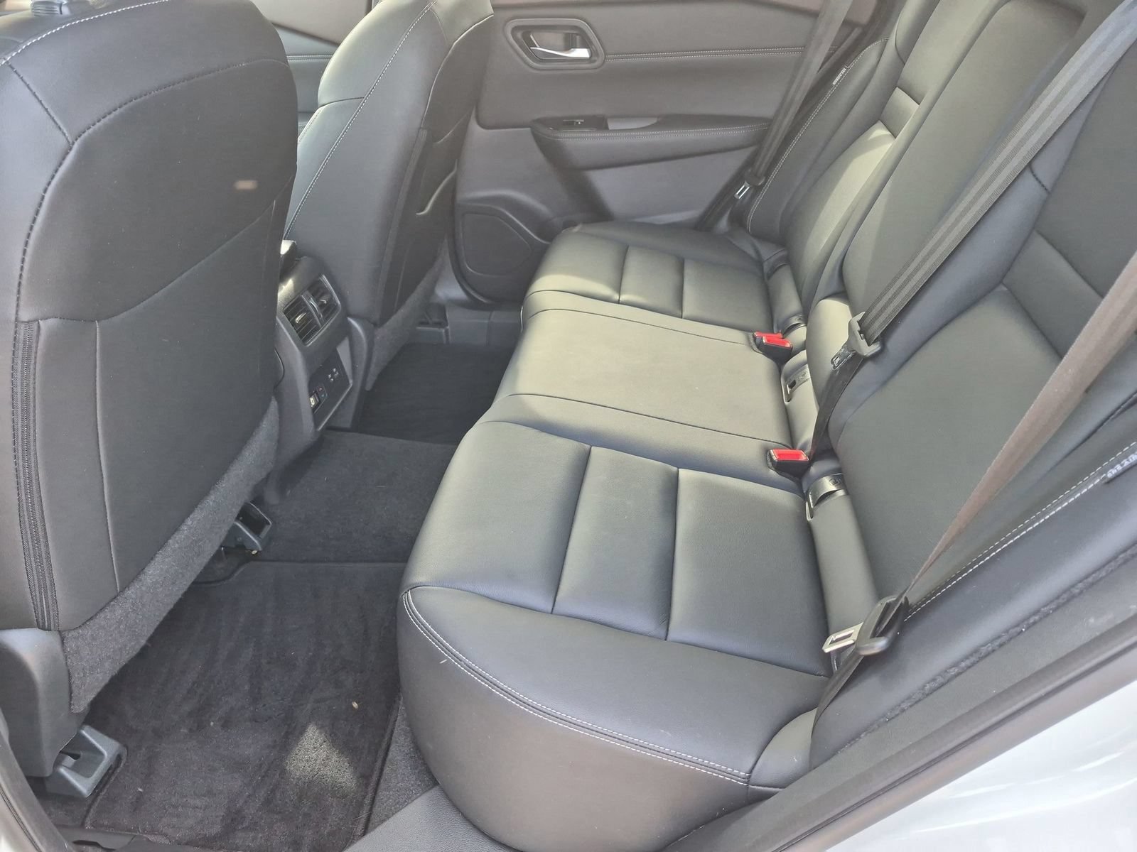 Certified 2023 Nissan Rogue SL w/ SL Premium Package AWD/4WD image 33
