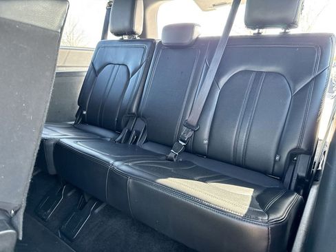 Used 2019 Ford Expedition Max Limited image 25