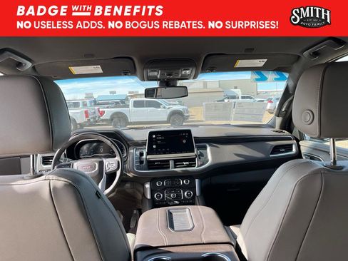 Used 2022 GMC Yukon SLT w/ SLT Luxury Package image 12
