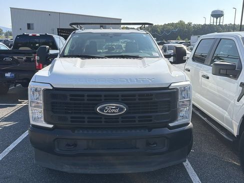 Used 2024 Ford F350 XL AWD/4WD image 2