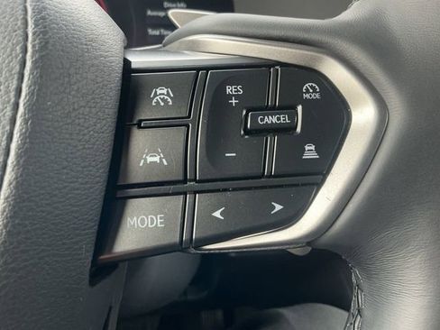 Used 2024 Lexus GX 550 w/ Accessory Package (Z1) AWD/4WD image 20
