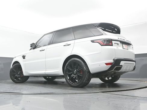 Used 2021 Land Rover Range Rover Sport HST image 31