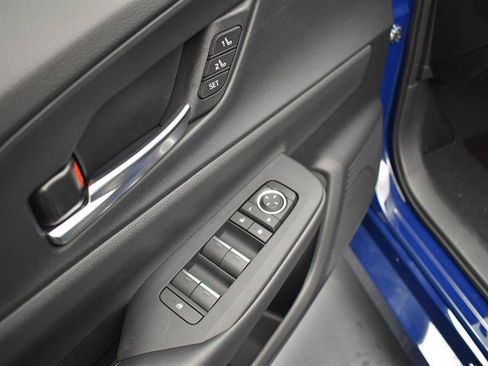Used 2024 Toyota Prius Prime Premium w/ Advanced Technology Package FWD image 59