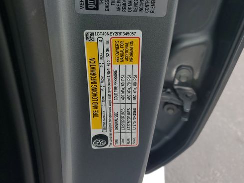 Used 2024 GMC Sierra 2500 SLT w/ SLT Premium Package image 31