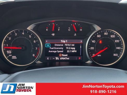 Used 2020 Chevrolet Blazer LT w/ Sound & Technology Package FWD image 18