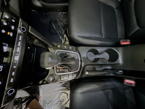 Used 2024 Kia Seltos EX image 25